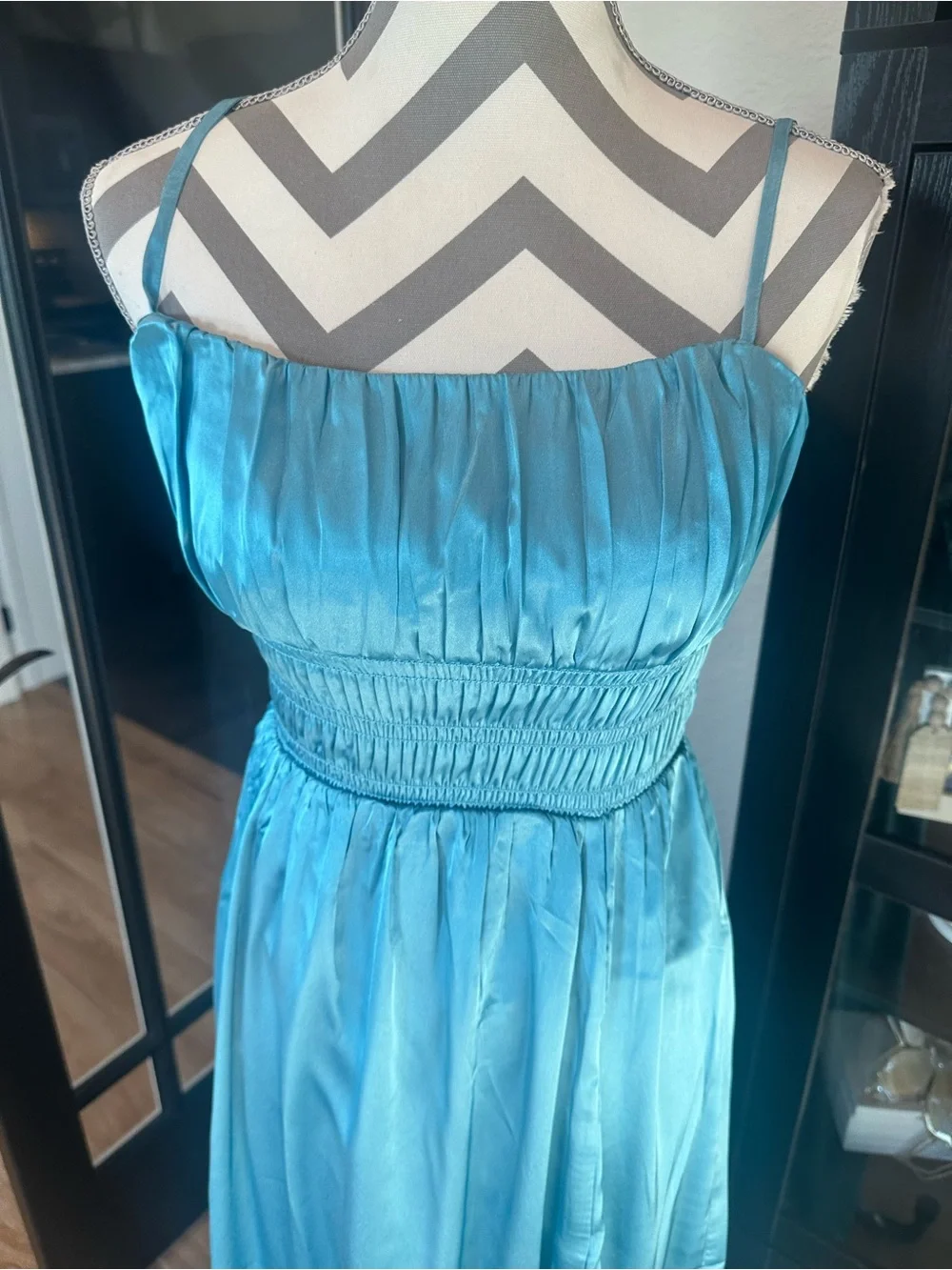 🆕NWT Abercrombie & Fitch blue satin maxi dress w/ smocked bodice & side slit.XS